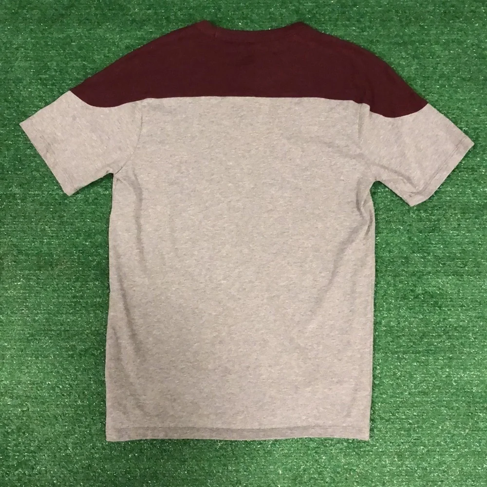 American Eagle Shirt - Picture 3 of 6